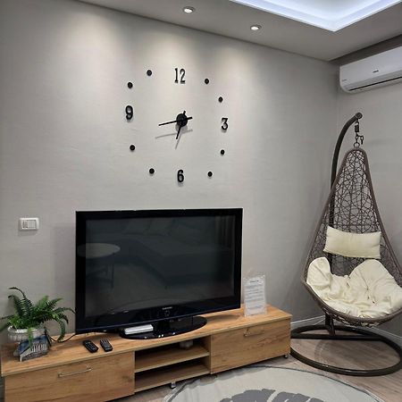 Hanna Apartment Tirana Buitenkant foto